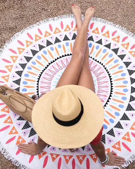 Round beach towel 😍 Grace And Lace, Round Beach Towels, Shark Tank, Summer Beach Wear, Beachwear For Women, Trendy Clothes For Women, Fun In The Sun, Beach Wears, Best Deal