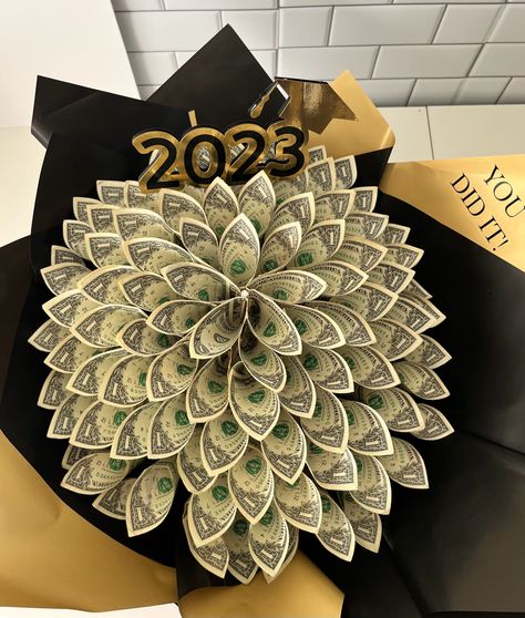 Money Bouquets For Boys, 100 Dollar Bouquet, Money Bouquets For Graduation, Bouget Flower Money, 100 Money Bouquet, Graduation Money Flower Bouquet, Small Money Bouquet Graduation, Money Bouquet For Men, Money Ramo