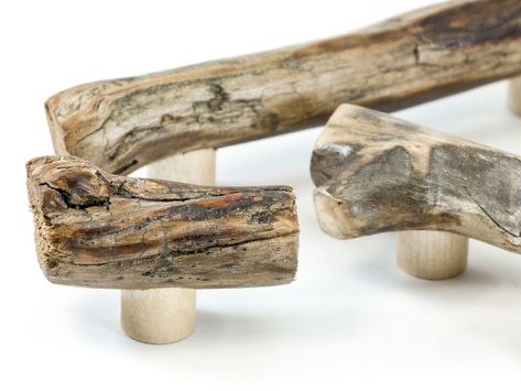 Driftwood Pulls Furniture Handles Wooden Handles Beach - Etsy Canada Furniture Dresser, Driftwood Branch, Dresser Pulls, Furniture Handles, Ikea Furniture, Kitchen Handles, Drawer Handles, Drawer Knobs, Rustic Furniture