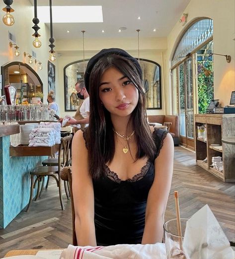 Julia Ma, How To Pose, Cute Selfie Ideas, Insta Photo Ideas, Selfie Poses, Aesthetic Hair, Girl Icons, Ulzzang Girl, Face Claims