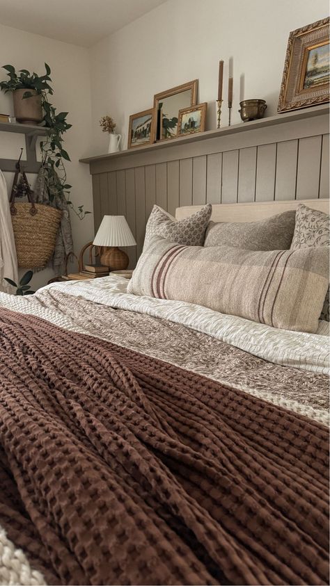 Moths Wing Sherwin Williams, Moth Wing Sherwin Williams Bedroom, Cottage Bedding Aesthetic, Brown Bedding Bedroom Ideas, Moth Wing Sherwin Williams, Sherwin Williams Moth Wing, Earthy Vintage Bedroom, Cottage Aesthetic Bedroom, Bedroom Shiplap Wall