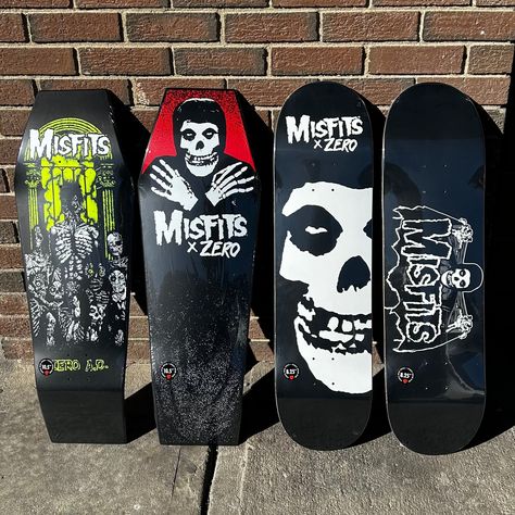 Zero x Misfits Limited Collection Misfits Skateboard, Misfits Band Art, Skater Life, Skulls Wallpaper, Zero Skateboards, Misfits Band, Black Skulls Wallpaper, Old School Skateboards, Skateboard Art Design