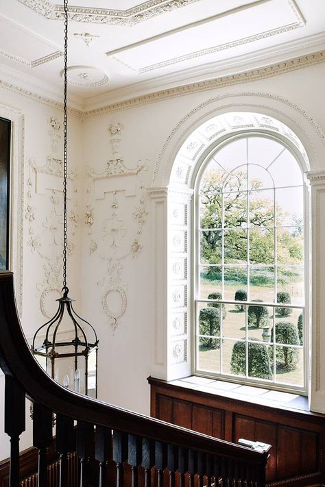 Georgian Interiors, House Staircase, Georgian Architecture, Morning Room, Dormer Windows, Georgian Homes, Design Del Prodotto, Traditional Interior, Neutral Decor