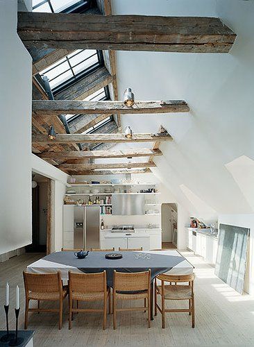 Something about summer makes us think about lofty living spaces and barn doors that swing open wide to dissolve the boundaries between indoors and outdoors Dapur Rustic, Stockholm Apartment, Interior Boho, Interior Design Minimalist, Converted Barn, Kitchen And Dining Room, Barn Conversion, Exposed Beams, Wooden Beams