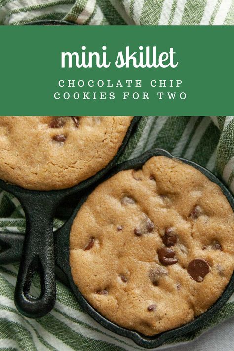 Pazookie In Air Fryer Recipe, Cookie In A Pan, Air Fryer Pazooki, Skillet Cookie For Two, Cookie In A Skillet, Cookie In Cast Iron Skillet, Mini Skillet Recipes, Cast Iron Skillet Cookie Recipe, Mini Cast Iron Desserts