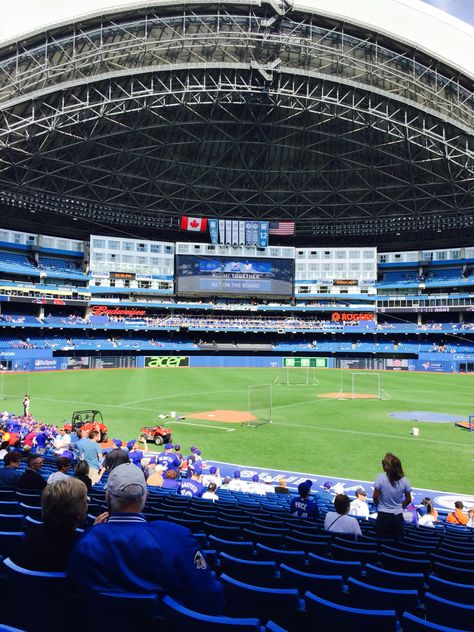 Rogers Center Toronto  Home of the Blue Jays Toronto Blue Jays Logo, Blue Jays Game, Toronto Home, Rogers Centre, Blue Jays Baseball, Shortwave Radio, Baseball Stadium, Short Waves, Football Stadiums