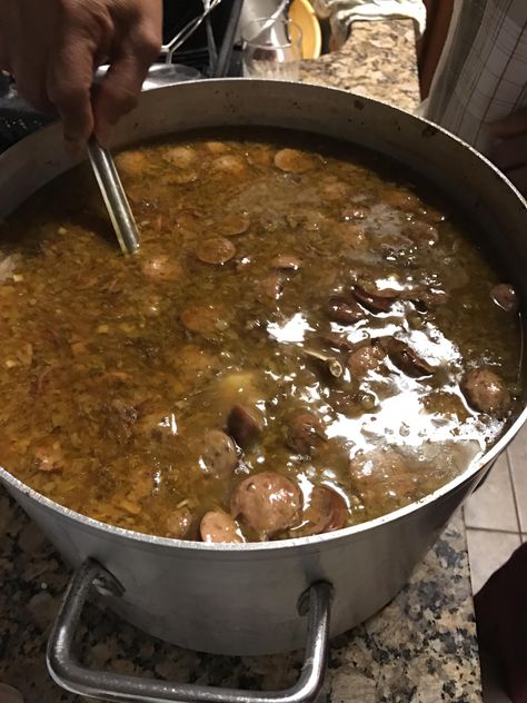 [Homemade] New Orleans seafood gumbo - Follow for more Food Inspiration :) Gumbo Aesthetic, New Orleans Seafood Gumbo, Homemade Gumbo, New Orleans Gumbo, Drink Board, Shrimp Gumbo, Bestie Board, New Orleans Recipes, Creole Cooking