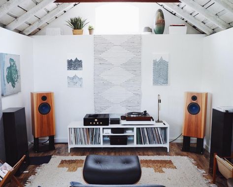 Post photos of your systems/rooms here! (Part 15) | Page 427 | Steve Hoffman Music Forums Music Room Amp Storage, Music System Living Room, Tv And Music System Cabinet, Lcd Soundsystem Poster, Lcd Soundsystem, Audiophile Room, Small Speakers, Tea For One, Sounds Good