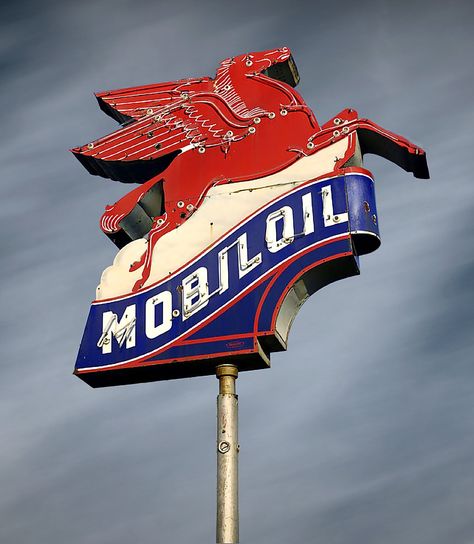 Mobil Oil Vintage Neon Sign Another Classic Vintage Neon Sign by Signs Across America! Googie Architecture Design Decor. Retro Neon Signs look great anywhere in your house or business! Help Support Frank Short as he travels across America photographing old "Signs Across America". When you think Americana, vintage and neon signs are always part of the visual. In many small towns you can find a giant fading metal sign with neon tubes looking into the sky, glorious and proud. These vintage signs dr Retro Neon Signs, Mobil Oil, Googie Architecture, Vintage Gas Pumps, Americana Art, Vintage Industrial Design, Building Signs, Retro Neon, Ghost Signs