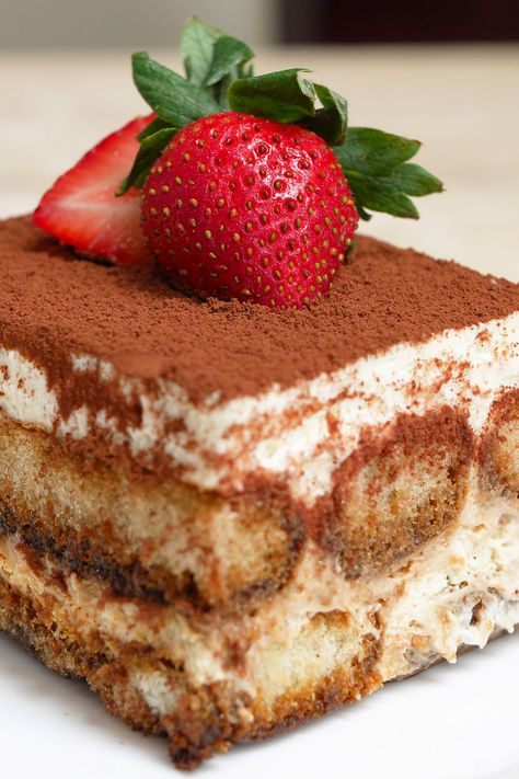 This is the authentic Italian way to make a Joanna Gaines Tiramisu Recipe, so get ready to indulge! The cream layers are not greasy and heavy like the Authentic Italian Tiramisu Recipe, How To Make Tiramisu, Joanna Gaines Recipes, Italian Tiramisu, Coffee Treats, Types Of Desserts, Tiramisu Recipe, Italian Recipes Authentic, Classic Cake