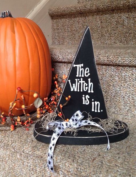 Wooden witch hat fall decor Halloween Wooden Witch, Wood Witch, Halloween Wood Crafts, Sign Boards, Witches Hat, Halloween Sign, Fall Halloween Crafts, Fall Halloween Decor, Halloween And Fall