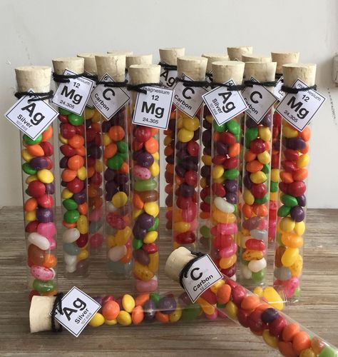 Science Lab Decorations, Science Themed Party, Candy Experiments, Science Birthday Party Ideas, Scientist Birthday Party, Mad Scientist Birthday, Scientist Birthday, Science Wedding, Mad Scientist Party