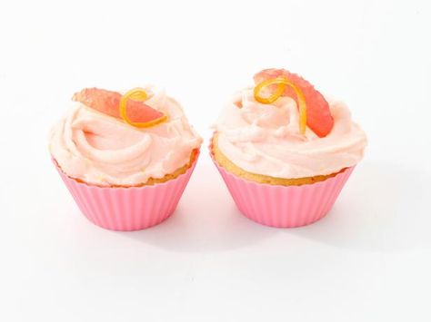 Grapefruit Cupcakes, Candied Grapefruit, Recipes Deserts, Eat Cupcakes, Sweet Cups, Cupcake Wars, Food Network Magazine, Cupcakes Recipe, Cupcake Frosting