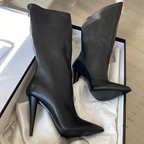 Brand New With Box And Dustbag Guaranteed Authentic Size 37.5 Zipper Is For Decor Only And These Boots Are Slip On Boots Black Knee High Heels, Black Sock Boots, Giuseppe Zanotti Boots, Knee High Black Boots, Leather Leggings Fashion, Chic High Heels, Futuristic Shoes, High Heel Dress Shoes, Luxury Boots