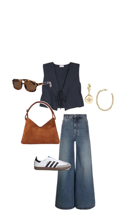 Classic spring outfit inspo/ old money style/ east coast fashion/ coastal spring/ sunglasses East Coast Vacation Outfits, Coastal Old Money Outfits, East Coast Aesthetic Outfits, Rhode Island Outfits, East Coast Outfits, East Coast Summer Outfits, Outfit Inspo Old Money, East Coast Fashion, Classy Vibes