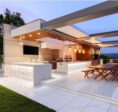 Luxury Pools Backyard, Modern Patio Design, Modern Outdoor Kitchen, Outdoor Kitchen Decor, Rooftop Terrace Design, Outdoor Patio Designs, Outdoor Kitchen Plans, Outdoor Living Rooms, Backyard Pavilion