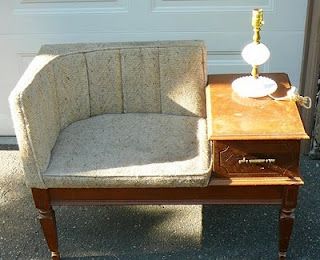 So I just bought this exact same 1940s Gossip Chair (minus the lamp) and am so excited to refurbish it!! Gossip Chair, Vintage Telephone Table, Telephone Bench, 1940s Interior, Rehab Addict, Gossip Bench, Early American Furniture, Awesome Furniture, Old Coffee Tables