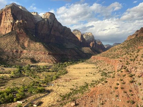 Spend A Perfect 12 Days with This Amazing Grand Circle Road Trip Hiking The Narrows, Bright Angel Trail, Goblin Valley State Park, Goblin Valley, Lower Antelope Canyon, Zion Canyon, Lake Mead, Capitol Reef, Rv Rental