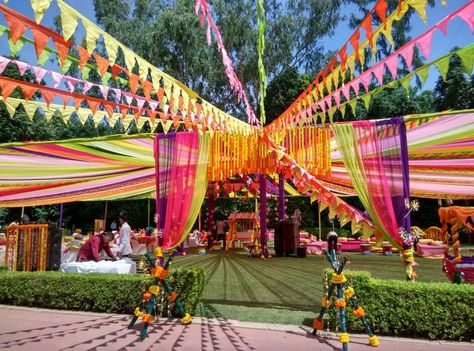 rainbow themed mehendi Haldi Stage, Mehndi Decoration Ideas, Function Outfit, Colorful Weddings, Mehndi Function, Mehendi Decor Ideas, Haldi Decor, Mehendi Decor, Ceiling Decorations