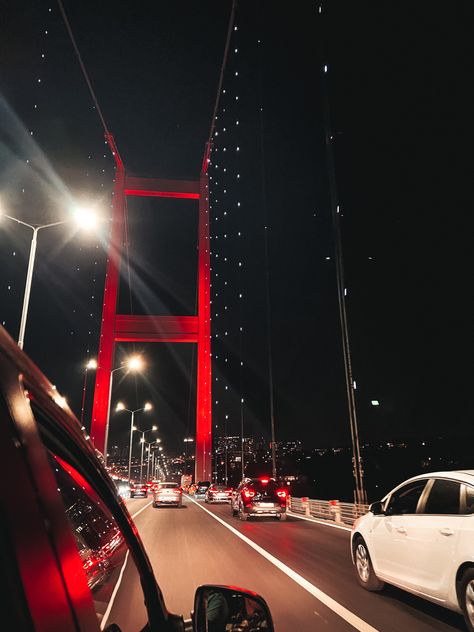 Istanbul Aesthetic Night, Istanbul Fake Story, Turkish Vibes, Istanbul Bridge, Istanbul Night, Bosphorus Bridge, Istanbul Photography, Girls Driving, Turkey Photos