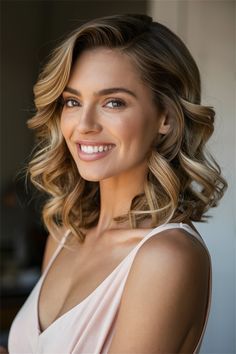 Curled Hairstyles For Maternity Pictures, Hair Down Bridesmaid Styles Medium, Wavy Hair Formal Medium, Cocktail Wedding Hairstyles, Medium Waves Hairstyle, Formal Hairstyles For Medium Length Fine Hair, Shoulder Length Formal Hairstyles Down, Wedding Curls Short Hair, Short Curled Bridal Hair