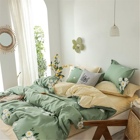 Yellow Bed, Sage Green Bedroom, Yellow Bedding, Aesthetic Light, Linen Summer, Redecorate Bedroom, Room Design Bedroom, Green Rooms, Dream Room Inspiration