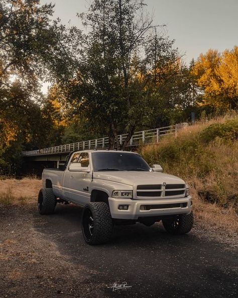 1999 Dodge Ram 2500 Cummins, Dodge Cummins 2nd Gen 2500, Nice Trucks Country, 2 Gen Cummins, Dodge 2nd Gen Cummins, Second Gen Cummins, Ram Trucks Lifted, Ram 2500 Cummins, 2nd Gen Cummins