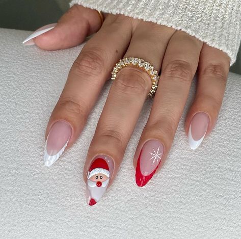 Christmas Hard Gel Nails, Nail Noel, Nail Art Noel, Santa Nails, Simple Fall Nails, Cute Christmas Nails, Simple Gel Nails, Almond Acrylic Nails, Trendy Nail Design