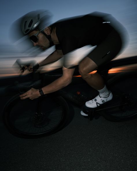 Perfect for both long distances and sprints, the CENTO combines innovative design with top-tier materials to elevate your cycling experience. Ready to conquer the road with CENTO. 📷 @_manuelgatto_ #weareallunderdog . . . #udogshoes #cyclingshoes #cycling #udogcento Top Tier, Cycling Shoes, Long Distance, Innovation Design, Cycling, Bike, Design