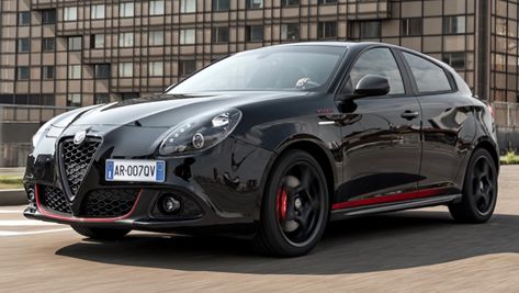 Alfa Romeo Giulietta Veloce S arriva anche in Australia Alfa Alfa, Dual Clutch Transmission, Alfa Romeo Giulietta, Fiat Abarth, Black Rims, Black Wheels, Alfa Romeo, Concept Cars, Motor Car