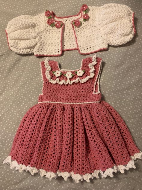 Kawaii Crochet Dress, Crochet Baby Outfits Girl, Crochet Cute Baby Dress, Crochet Summer Dresses Baby, Crochet Newborn Outfits, Vestidos Bebe Crochet, Frocks For Babies, Crochet Baby Costumes, Baby Girl Patterns