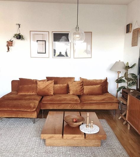 Warm Contemporary Living Room, Living Room Transitional Decor, Söderhamn Sofa, Living Room Transitional, Orange Sofa, Living Room Orange, Living Room Inspo, A Living Room, Couches Living Room