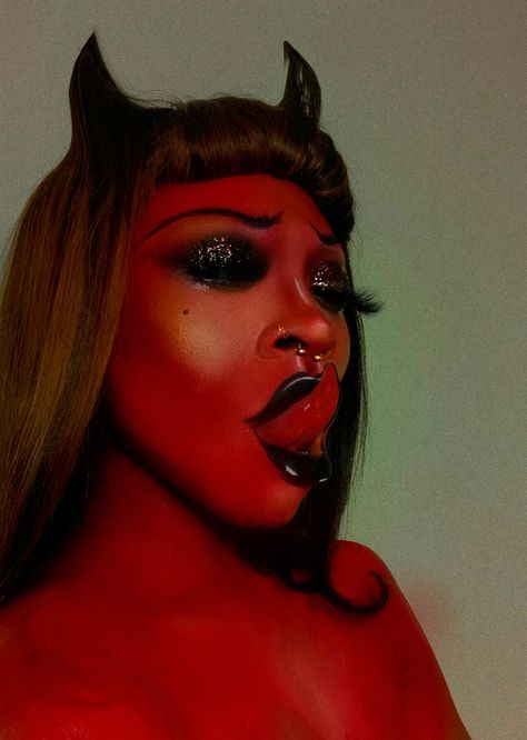 Red Devil Makeup, She Devil Makeup, Halloween Makeup Devil, Demon Halloween Costume, Between Chest Tattoo Female, Succubus Makeup, Demon Makeup, Demon Costume, Devil Makeup