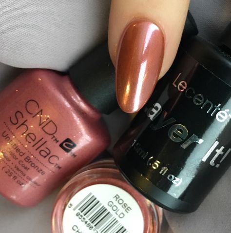 Rose Gold Chrome by Fee Wallace Rose Gold Chrome Nails, Cnd Shellac Colors, Dream Spa, Shellac Nail Colors, Cnd Shellac Nails, Gold Chrome Nails, Nail Paint Shades, Bronze Nails, Nails Shellac