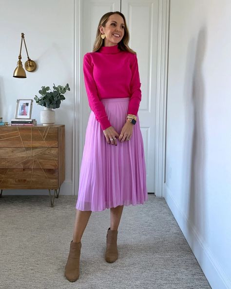 Church Valentines Outfit, Valentines Church Outfit, Valentine Outfit Inspiration, Work Valentines Outfit, Modest Valentines Day Outfit, Red And Pink Outfits For Women, Valentine Inspired Outfits, Valentines Outfit Ideas For Women, Valentine’s Day Outfit Ideas