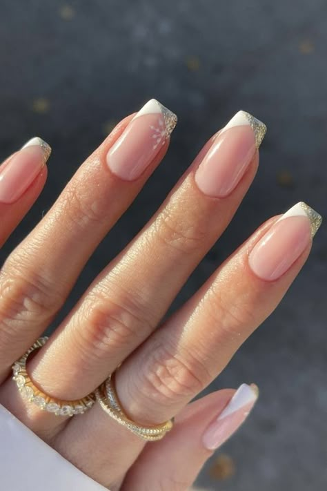 Countdown To New Year, Nail Extensions Acrylic, New Years Nail Designs, New Years Eve Nails, Homecoming Nails Acrylic, Homecoming Nails, New Year's Nails, Prom Nails, Xmas Nails