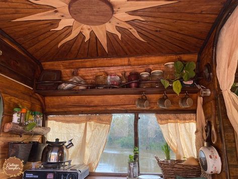 Caravan Living, Caravan Home, Camper Boat, Maximalist Home, Bus House, Home On Wheels, Sun Roof, Van Build, Van Life Diy