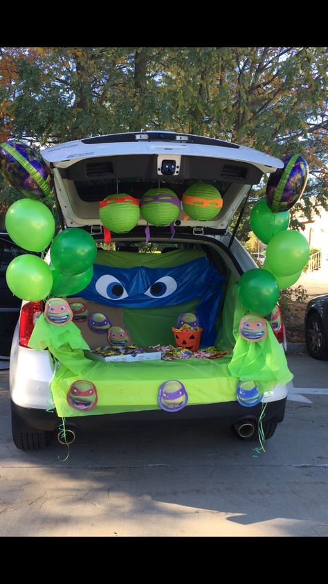 Ninja Turtle....Trunk or Treat Ninja Turtle Trick Or Trunk, Trunk Or Treat Festival Ideas, Ninja Turtle Truck Or Treat, Turtle Trunk Or Treat, Tmnt Trunk Or Treat, Daycare Trunk Or Treat Ideas, Ninja Turtles Trunk Or Treat Ideas, Ninja Turtle Trunk Or Treat Ideas, Dollar Tree Trunk Or Treat Ideas