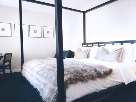 Stayed at the @NadlerHotels in #London, UK and loved it !! A beautiful boutique hotel in the heart of #Soho Fur Bedroom Ideas, Faux Fur Bedroom Ideas, Fur Bedroom, Dream Bedroom Luxury, Faux Fur Blankets, Grown Up Bedroom, Fur Blankets, White Bed Sheets, White Bed