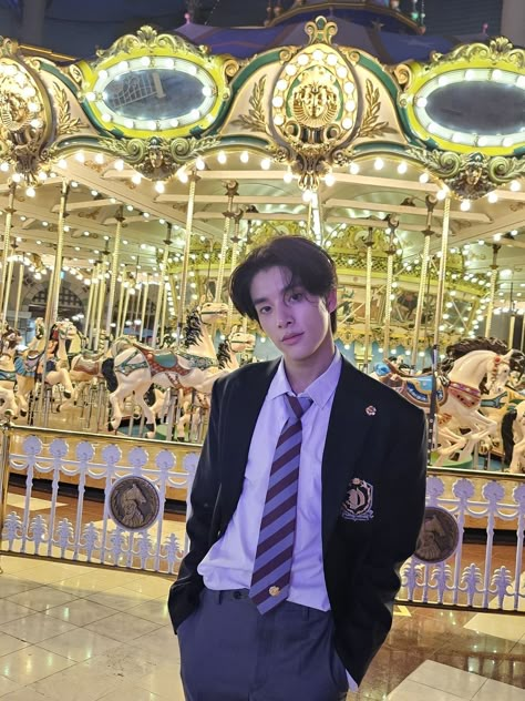 Jaeyun Enhypen, Jake Dark, Twt Post, Boys Picture, Enhypen Twitter, Jake Icon, Lotte World, Enhypen Members, Twitter Post