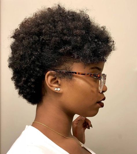 Short Afros For Women Natural Hair, Twa With Bangs, Short Afro Women, Curly Hair 4c Styles, Short Afro 4c Hair, 4c Short Afro, Short Curly Afro Natural Hair, Short Afro Hairstyles For Women, 4c Twa Hairstyles