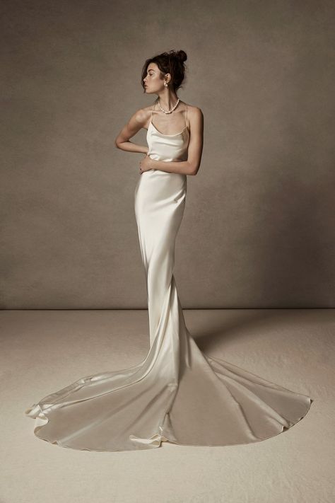 Danielle Frankel, Slip Gown, Tulle Cape, Chic Wedding Dresses, Sheath Wedding, Satin Tulle, Professional Dresses, Colored Wedding Dresses, Long Wedding Dresses