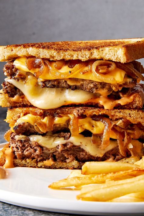 Frisco Sauce Recipe, Frisco Sauce, Frisco Melt, Lunch Sandwich Recipes, Steak N Shake, Frijoles Refritos, Melt Recipe, Sandwiches For Lunch, Best Sandwich