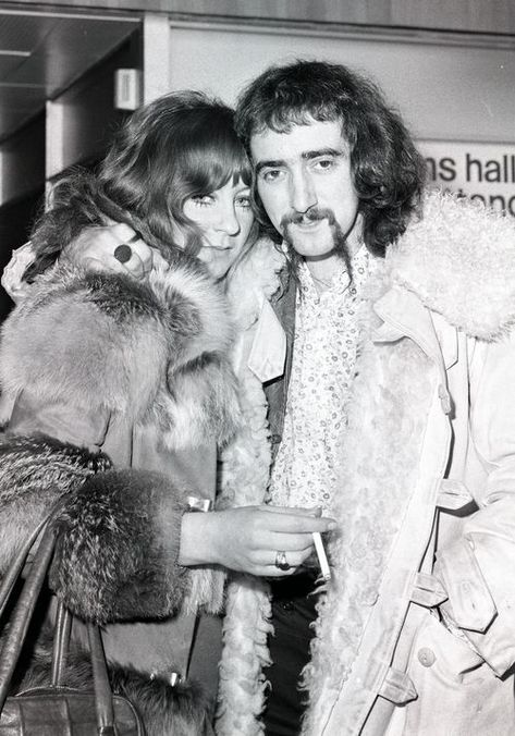 Christine Perfect and John McVie married in 1968 Danny Kirwan, Christine Perfect, Christine Mcvie, John Mcvie, Buckingham Nicks, Chemistry Set, Rock History, Chicken Shack, Lindsey Buckingham