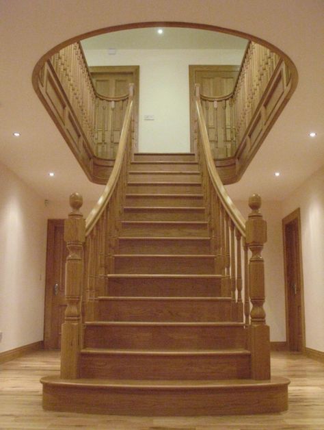 Central freestanding staircase Central Staircase Ideas, Central Staircase Hallway, Freestanding Staircase, Indian Courtyard, Open Hallway, Small Space Staircase, Central Staircase, Small House Extensions, Chic Workspace