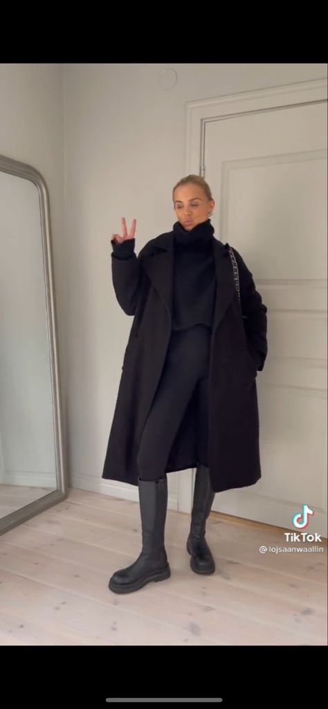 Ducie London, Copenhagen Style, Nun Dress, Outfit Inspirations, Normcore, London, Fashion Outfits, On Instagram, Instagram