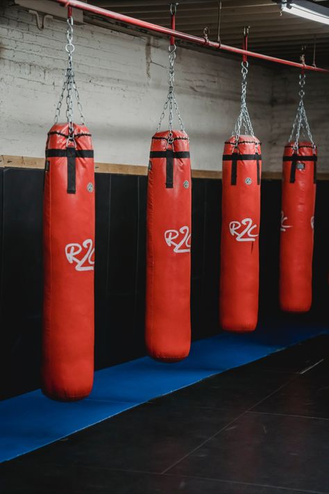 Champions of tomorrow are made today and this youth heavy bag kit comes with everything your young person needs to practice their favorite contact sport and get an unbeatable workout in the process! Best way to surprise your kids with a birthday gift! Motivate them to know how to defend themselves and have fun learning! #defense #boxingkids #boxingyouth #sport Daredevil Aesthetic, Aesthetic Archive, Boxing Bag, Mma Gym, Gym Owner, Boxing Bags, Matt Murdock, Unique Workouts, Popular Workouts