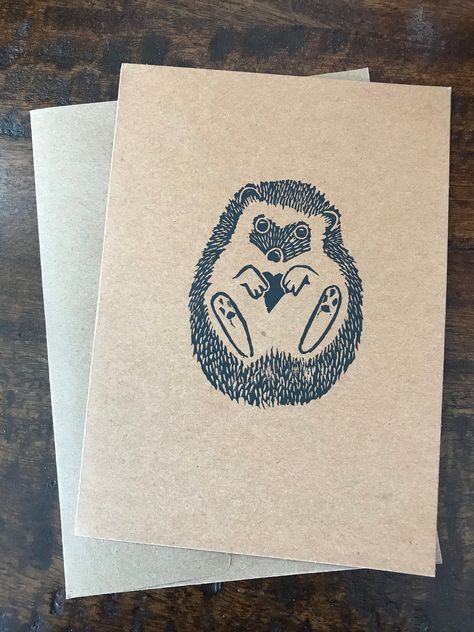 Hedgehog with Heart Card Hedgehog Lino Print Cute card for Him Otter Linocut, Fox Lino, Puffin Linocut, Fox Lino Print, Octopus Lino Print, Hedgehog Print, Graphic Wall Art, Lino Printing, Creative Graphics