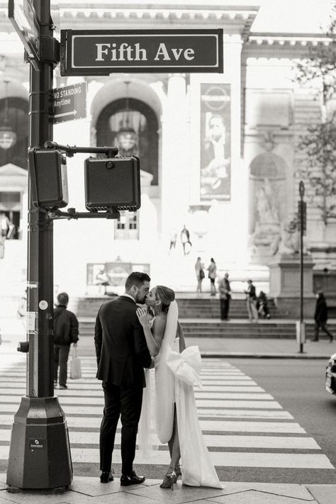 NYC Public Library Elopement | Elopement Photo Ideas | Elopement Photoshoot inspiration | NYC Elopement Ideas Rooftop Wedding Nyc, Downtown City Wedding Photos, Ny Public Library Wedding, Ny Courthouse Wedding, Nyc Civil Wedding, Engagement Photos In Nyc, Elope New York, Elopment Photoshoot Ideas City, Engagement Shoot City Photo Ideas