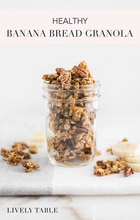 Banana Bread Granola, Banana Granola, Nut Granola, Healthy Banana Bread, Granola Healthy, Healthy Banana, Banana Nut Bread, Ripe Bananas, Banana Healthy